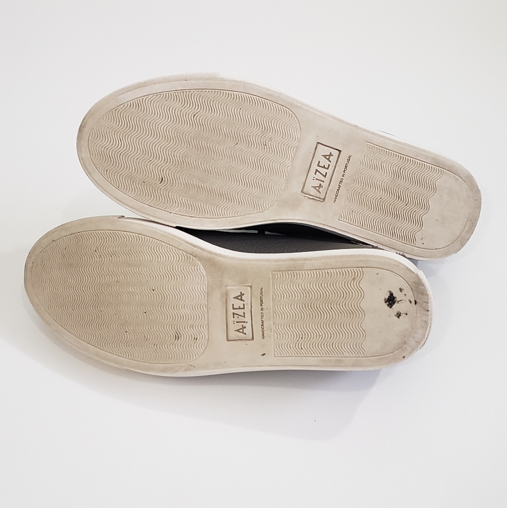 Aizea Jon Grained Leather Python Sneakers 43 - image 8